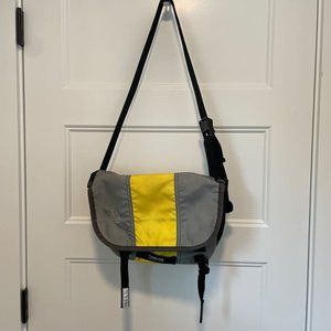Timbuk2 xs messenger bag